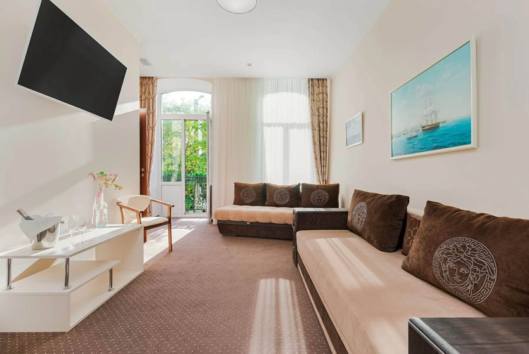 Executive Suite
